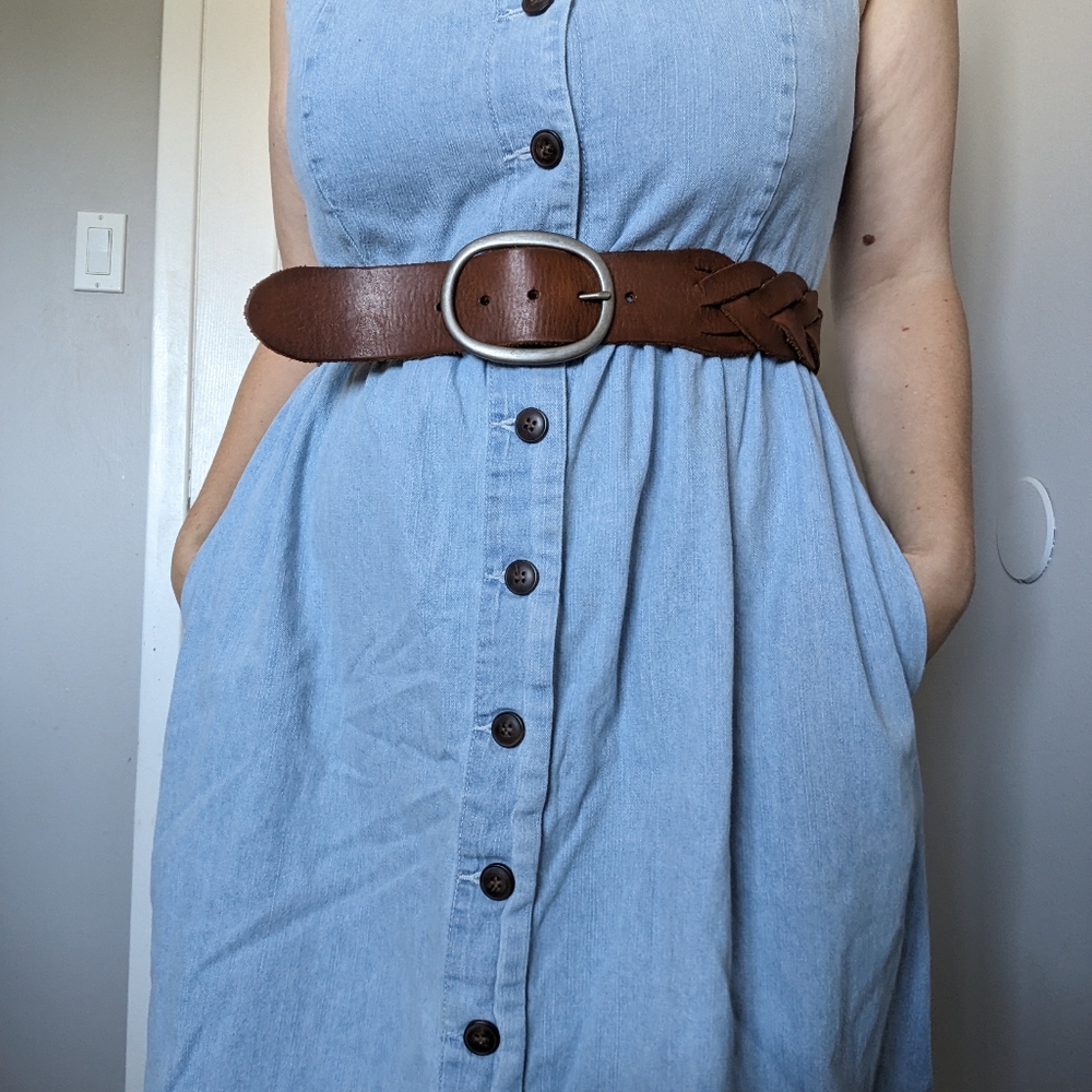 American Eagle Outfitters Wide Braided Leather Belt, EUC 34" x 2"